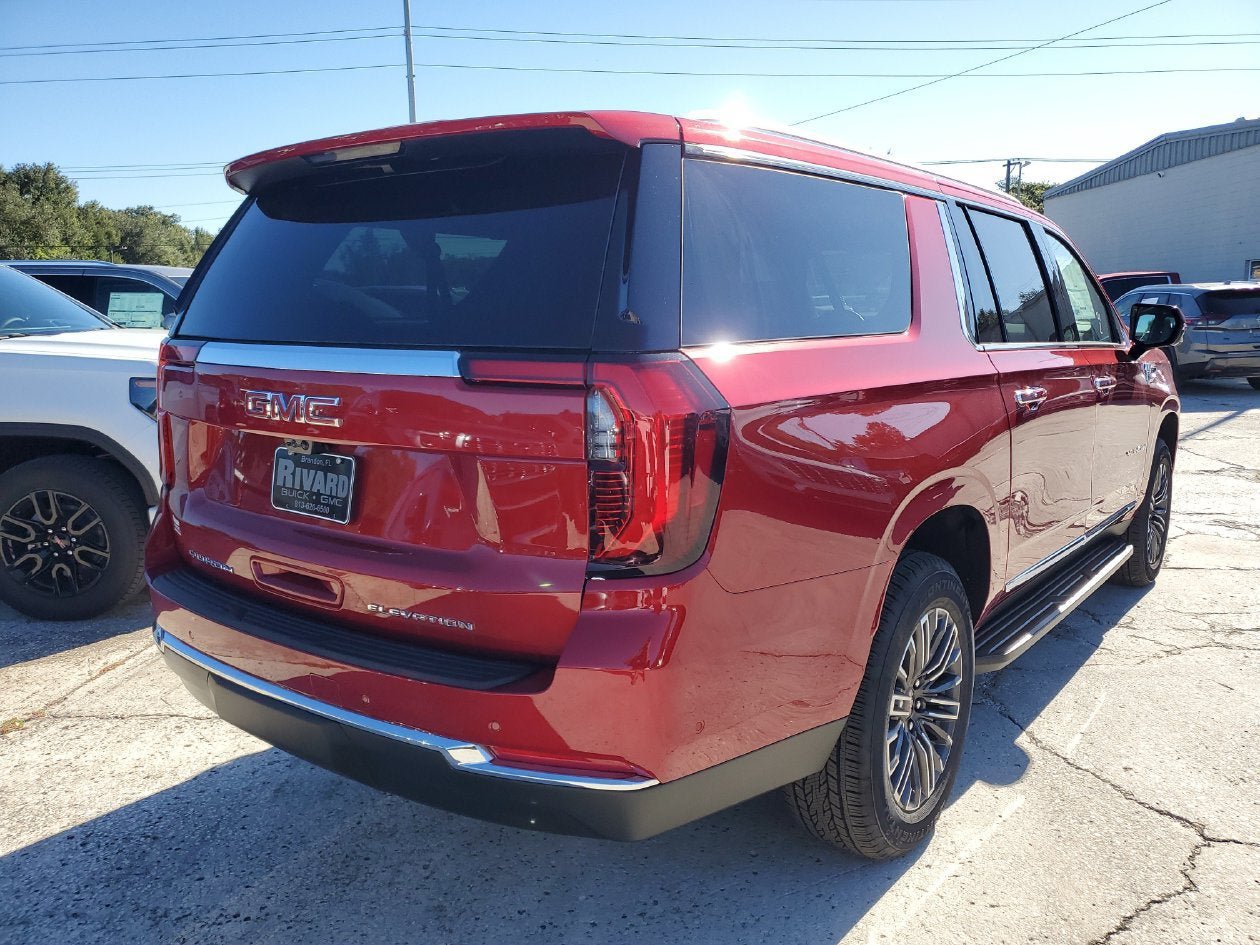 New 2027 GMC Yukon XL Elevation w/ Elevation Preferred Package RWD image 5