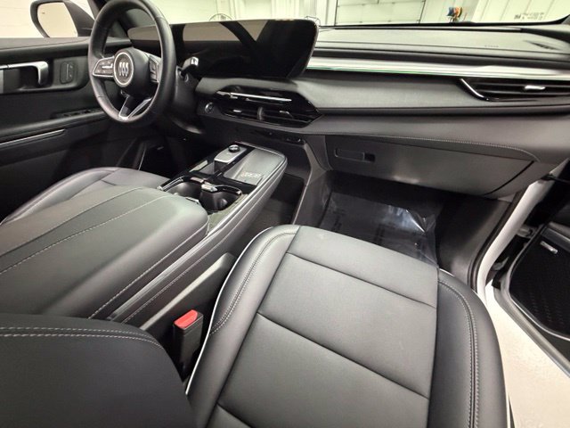 Certified 2026 Buick Enclave Preferred FWD image 25