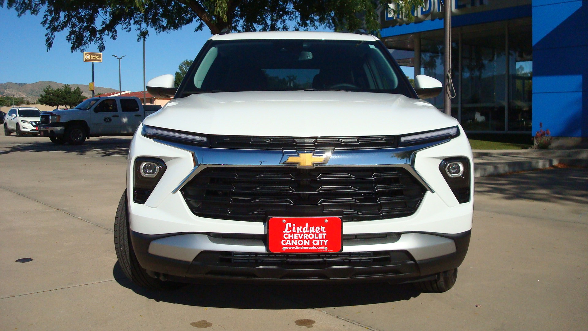 New 2026 Chevrolet TrailBlazer LT image 2