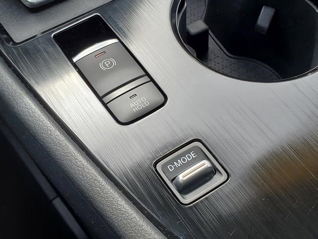 Certified 2023 Nissan Rogue SV FWD image 22