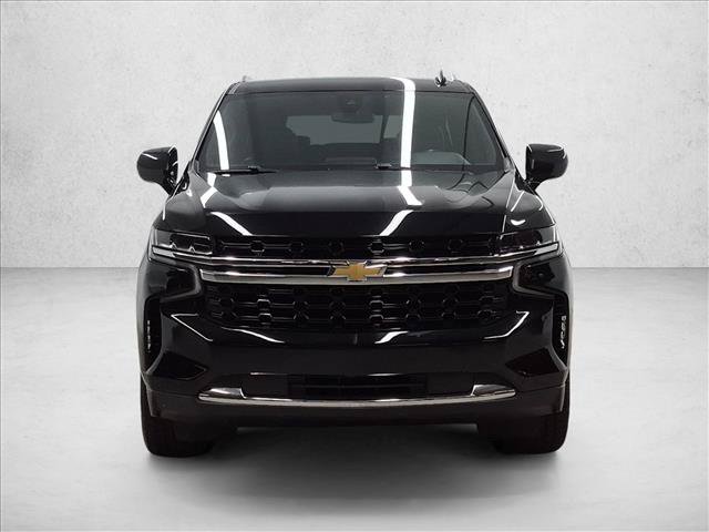 Used 2021 Chevrolet Suburban LS w/ Driver Alert Package RWD image 2