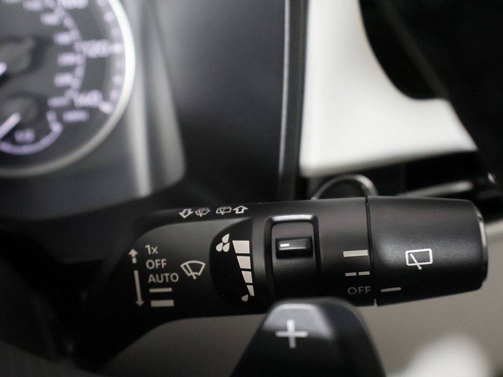 New 2025 Mitsubishi Outlander SE AWD/4WD image 45