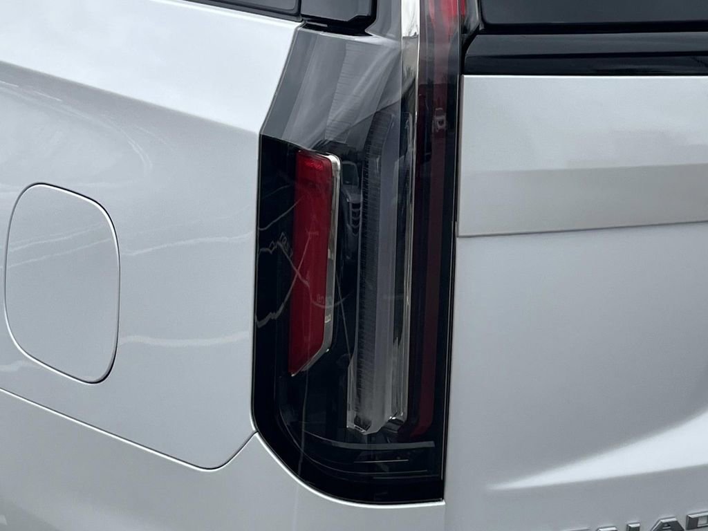 Certified 2023 Cadillac Escalade ESV Sport w/ Touring Package image 10