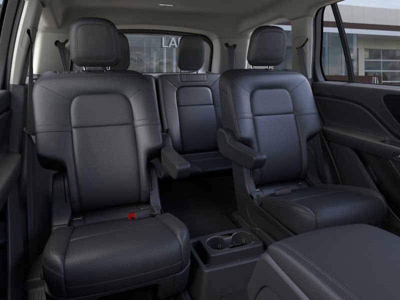 New 2026 Lincoln Aviator AWD image 11