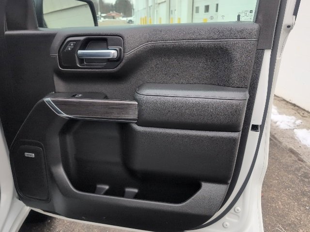 Used 2020 Chevrolet Silverado 1500 LTZ w/ LTZ Convenience Package image 44