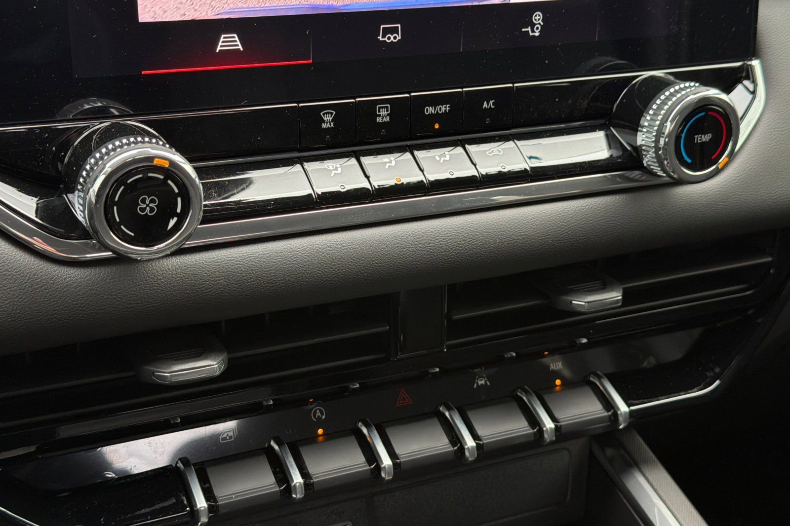 New 2026 GMC Canyon Elevation image 21