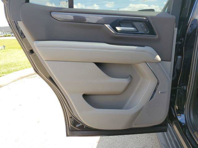 New 2026 GMC Yukon Elevation w/ Elevation Premium Package image 18