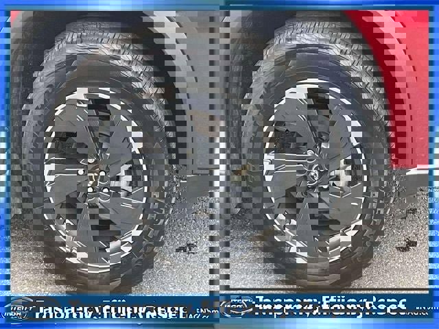 Certified 2025 Nissan Rogue SV image 9