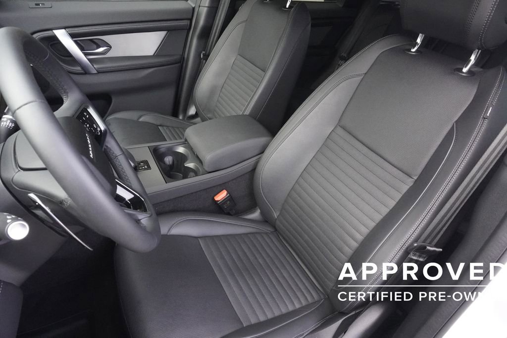 Used 2025 Land Rover Discovery Sport Dynamic SE image 20