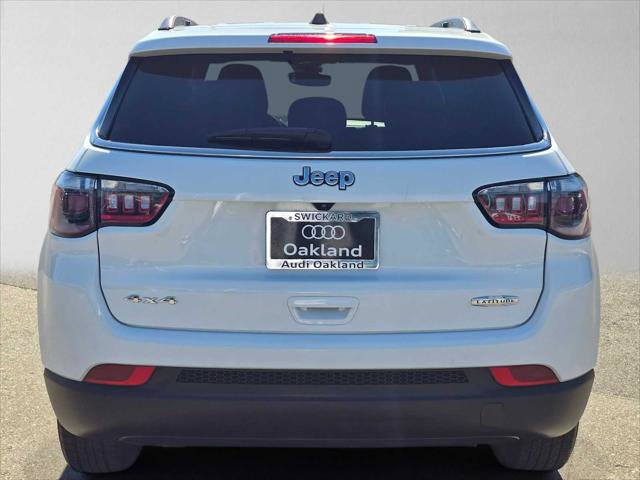 Used 2024 Jeep Compass Latitude AWD/4WD image 4