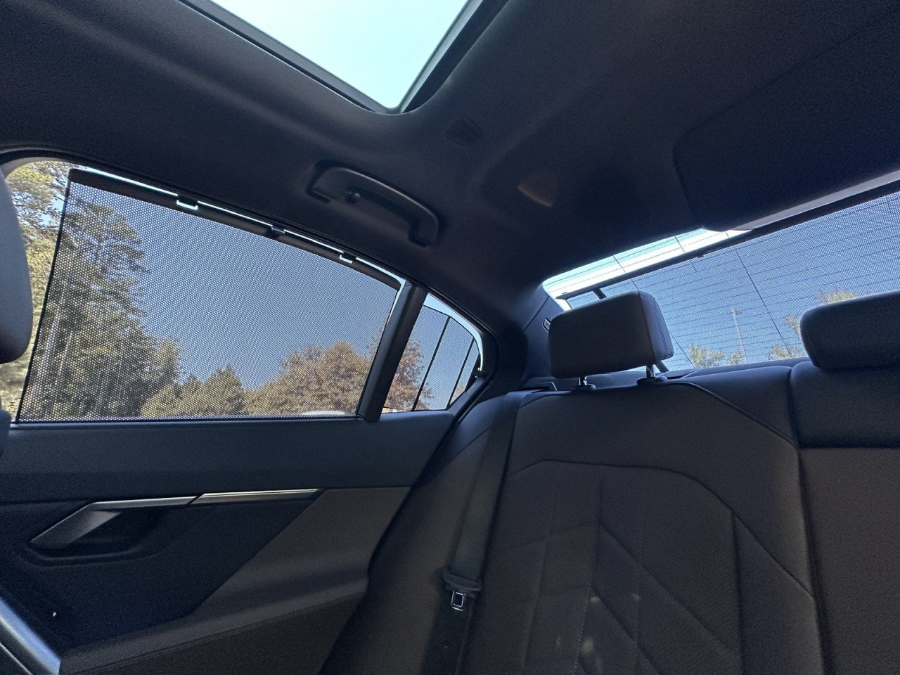 Used 2024 BMW i5 eDrive40i w/ M Sport Package RWD image 17