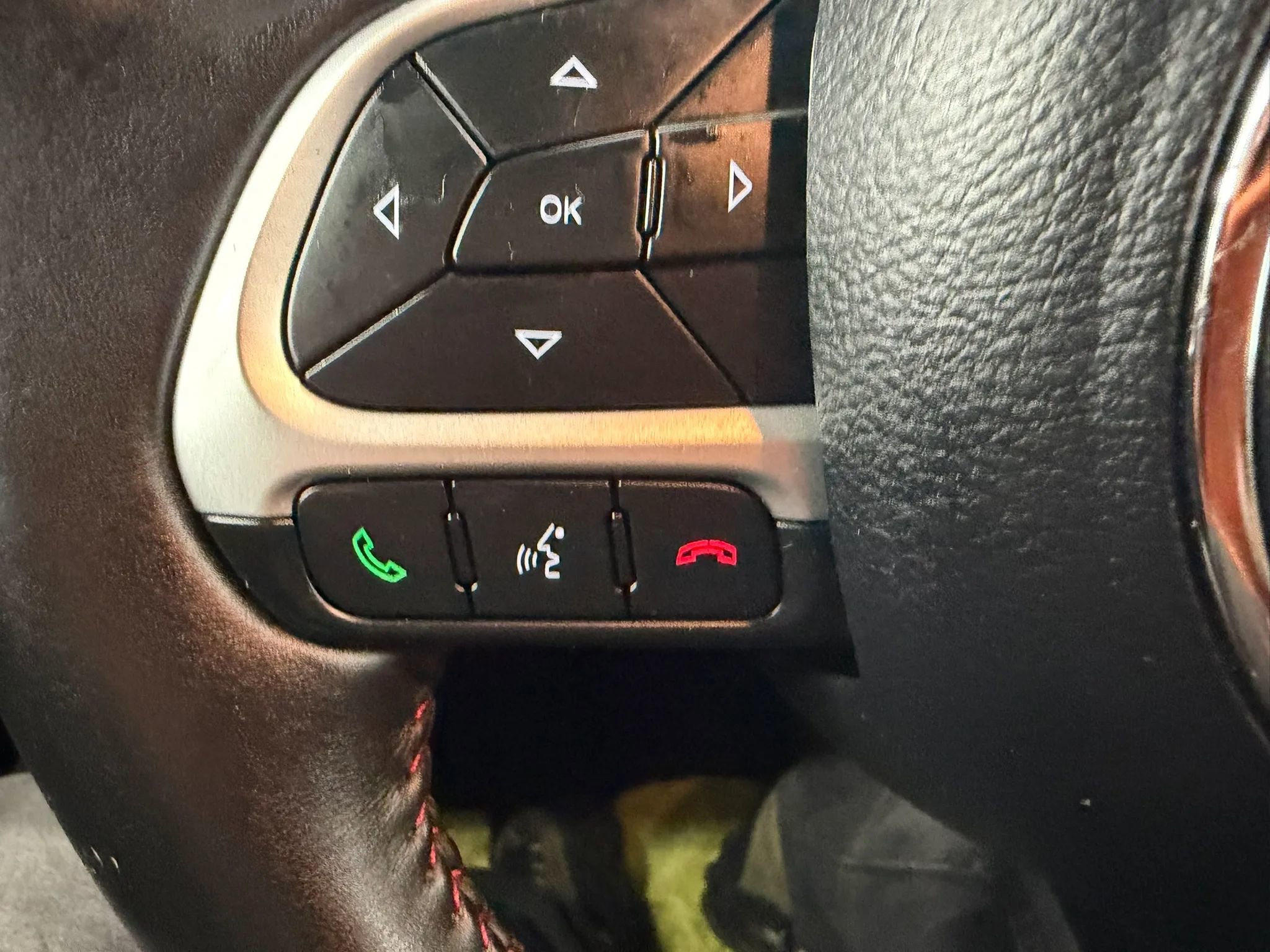 Used 2017 Jeep Compass Trailhawk w/ Leather Interior Group image 14