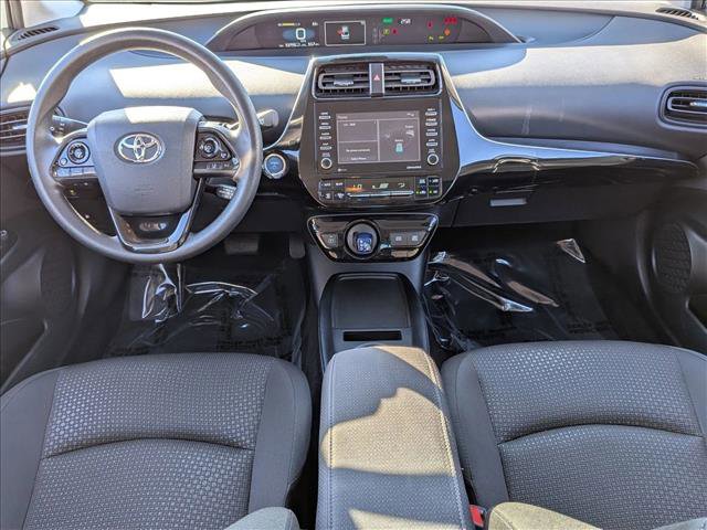 Used 2022 Toyota Prius LE image 15