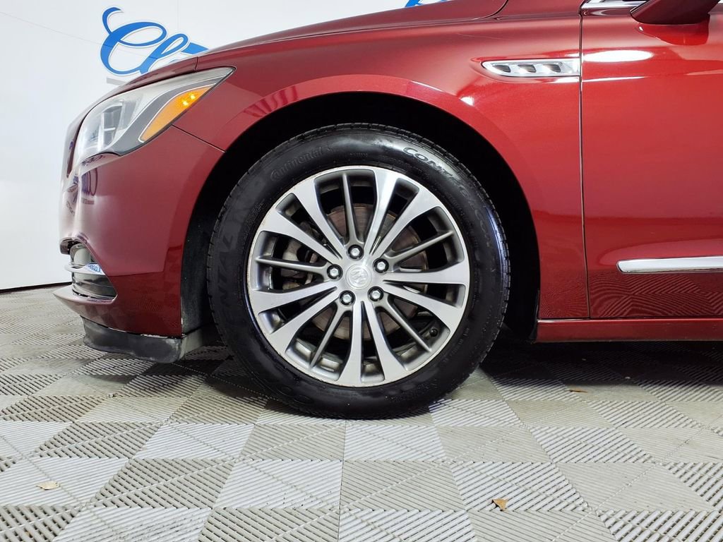 Used 2017 Buick LaCrosse Preferred image 7