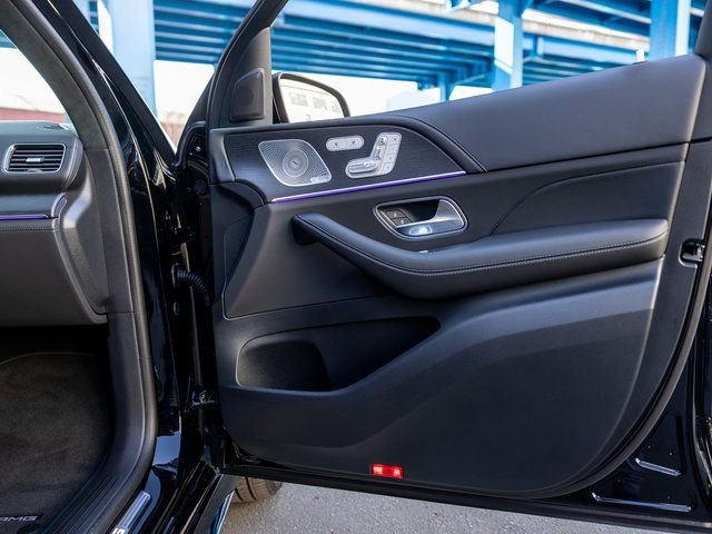 Used 2025 Mercedes-Benz GLE 63 AMG S w/ AMG Night Package image 38
