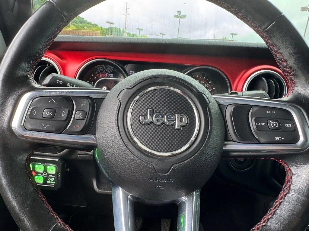 Used 2021 Jeep Wrangler Unlimited Rubicon AWD/4WD image 16