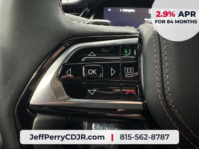 New 2026 Jeep Grand Cherokee Summit w/ Obsidian Package AWD/4WD image 13