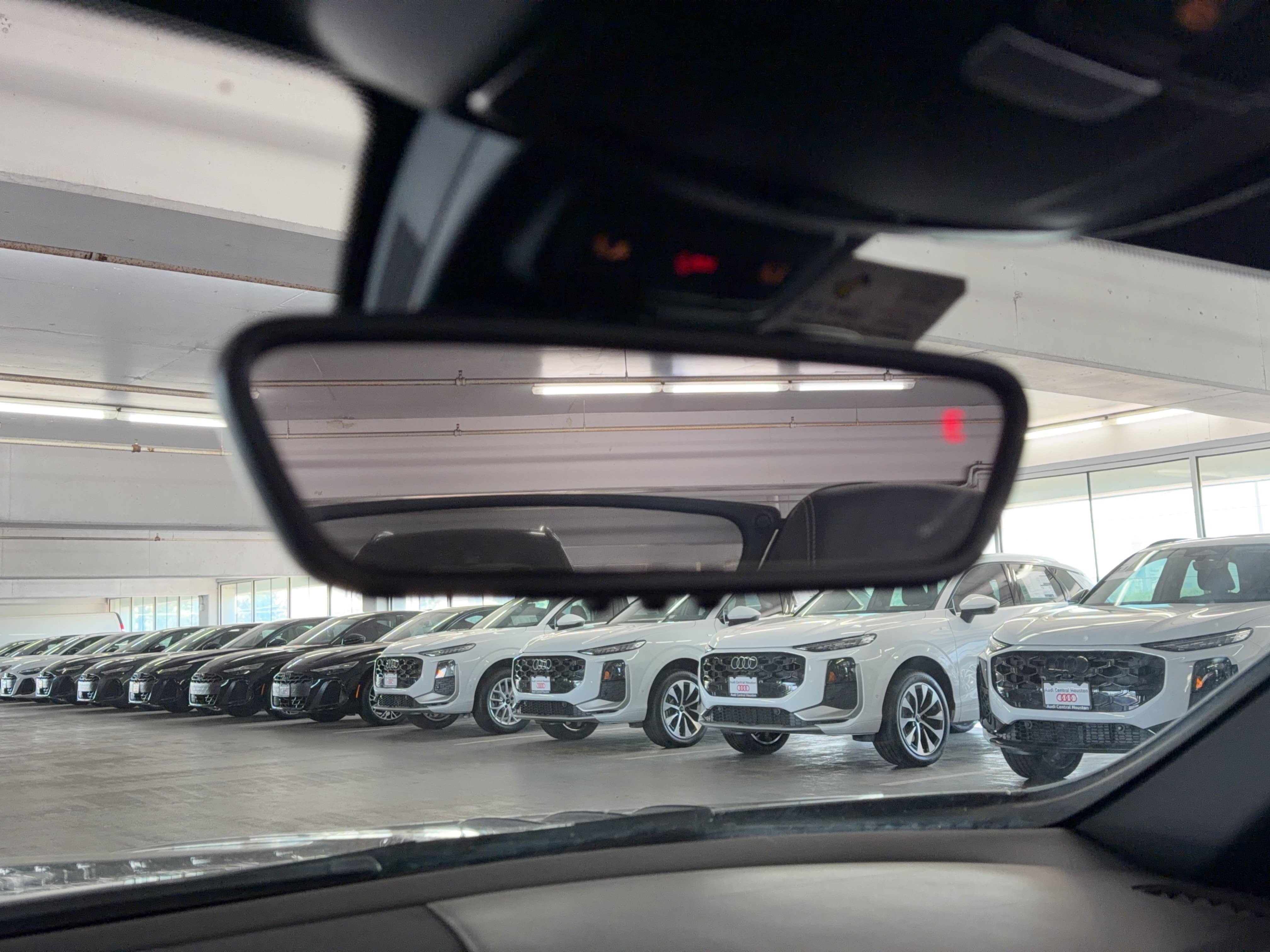 Used 2015 Mercedes-Benz SLK 250 image 23