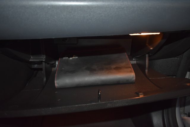 Used 2010 MINI Cooper Clubman Hardtop w/ Premium Pkg image 33