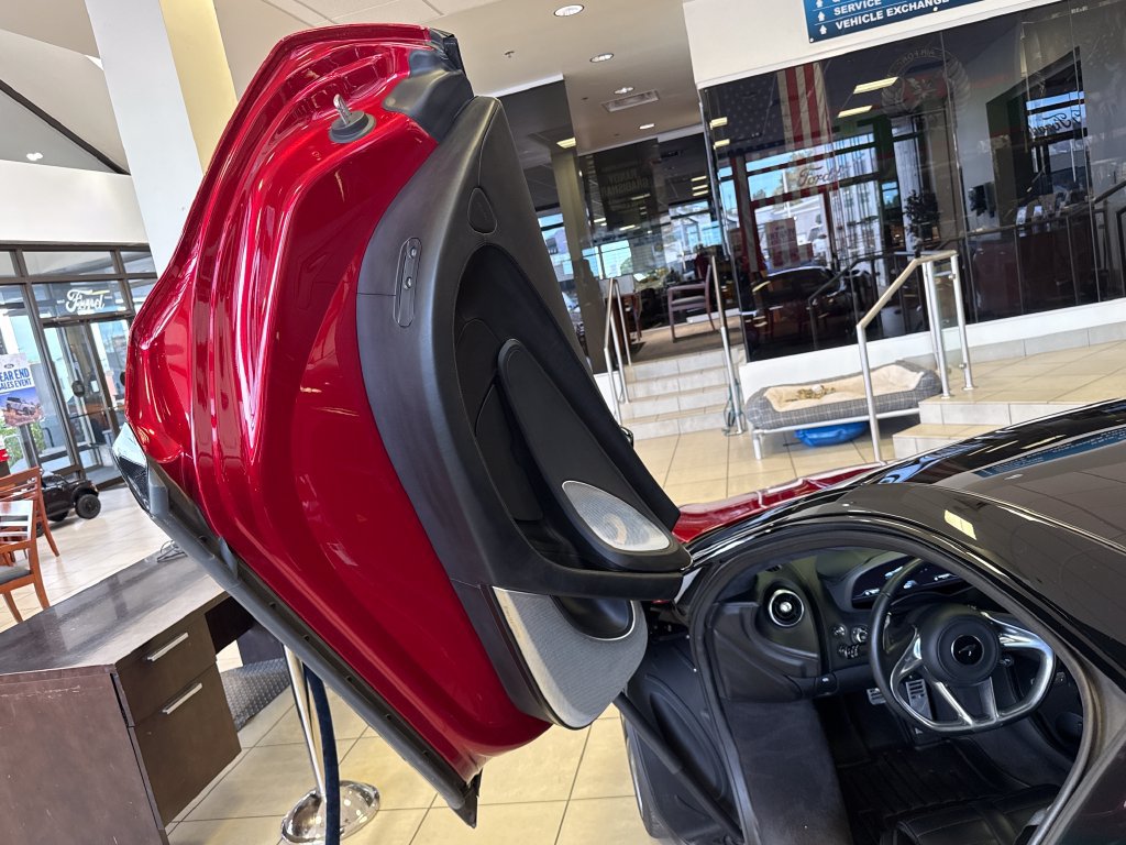 Used 2025 McLaren GTS RWD image 15