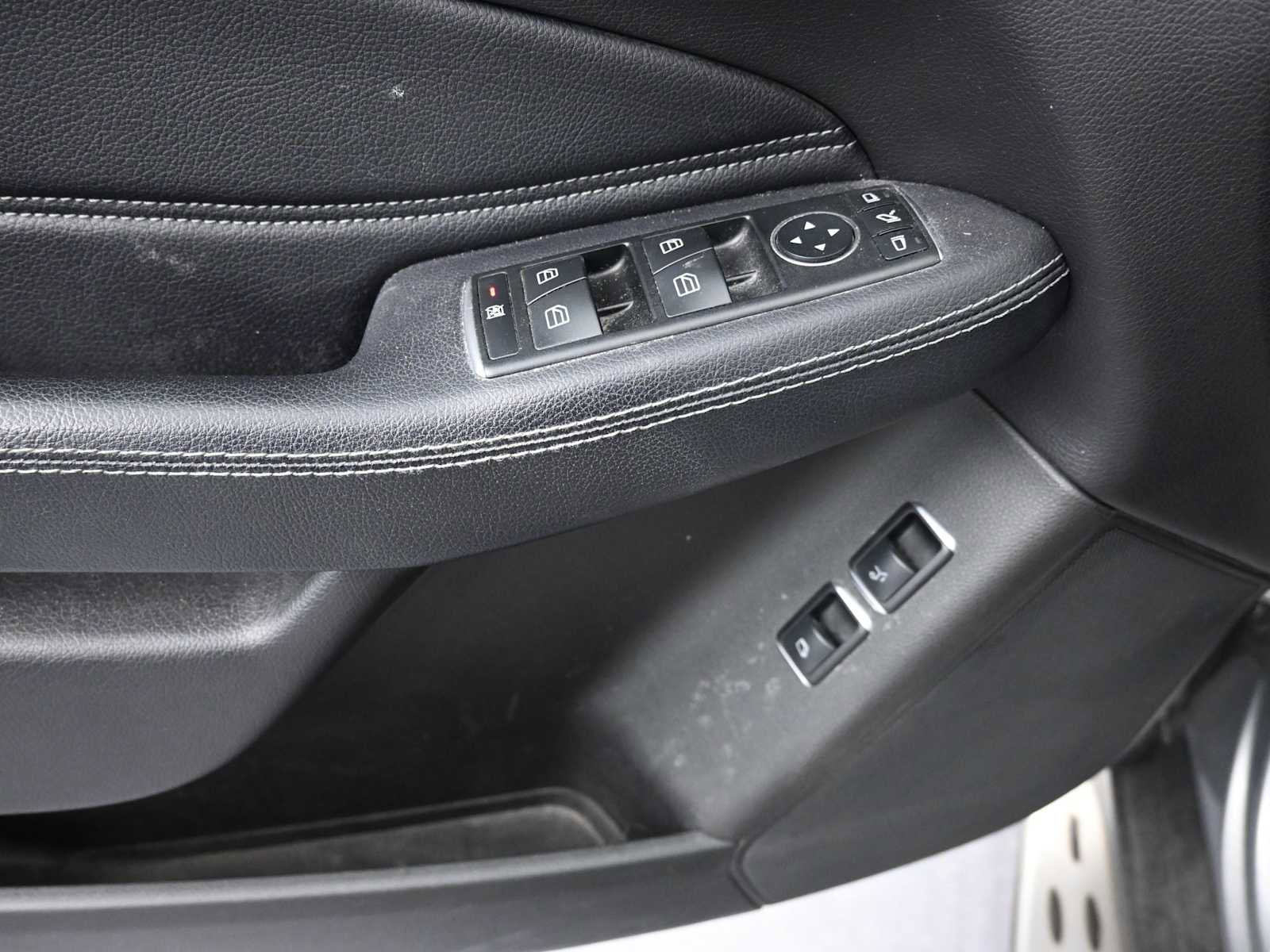 Used 2017 Mercedes-Benz GLS 450 4MATIC image 17