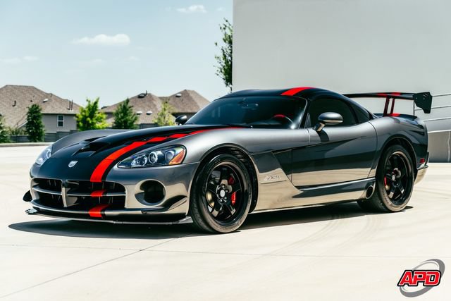 Used 2010 Dodge Viper ACR RWD image 6