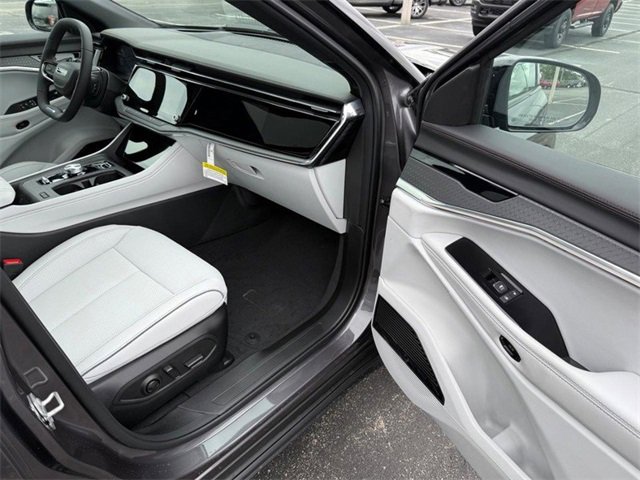 New 2025 Jeep Wagoneer S Limited w/ Comfort Package image 17