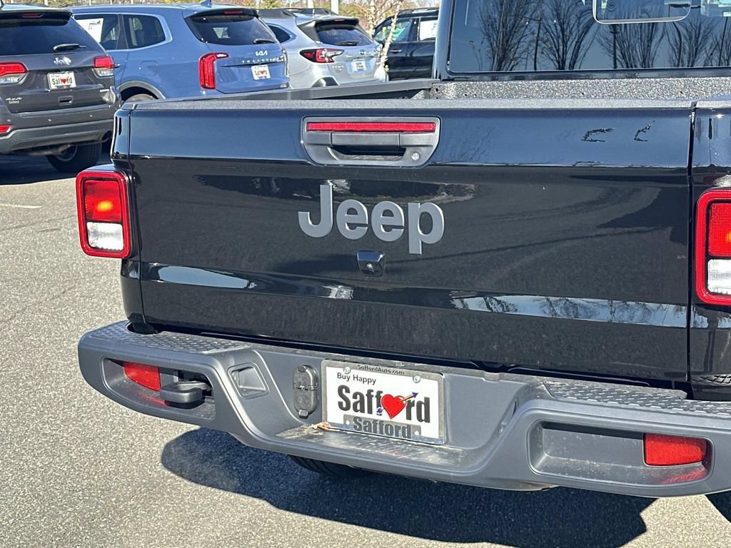 New 2026 Jeep Gladiator Sport AWD/4WD image 11
