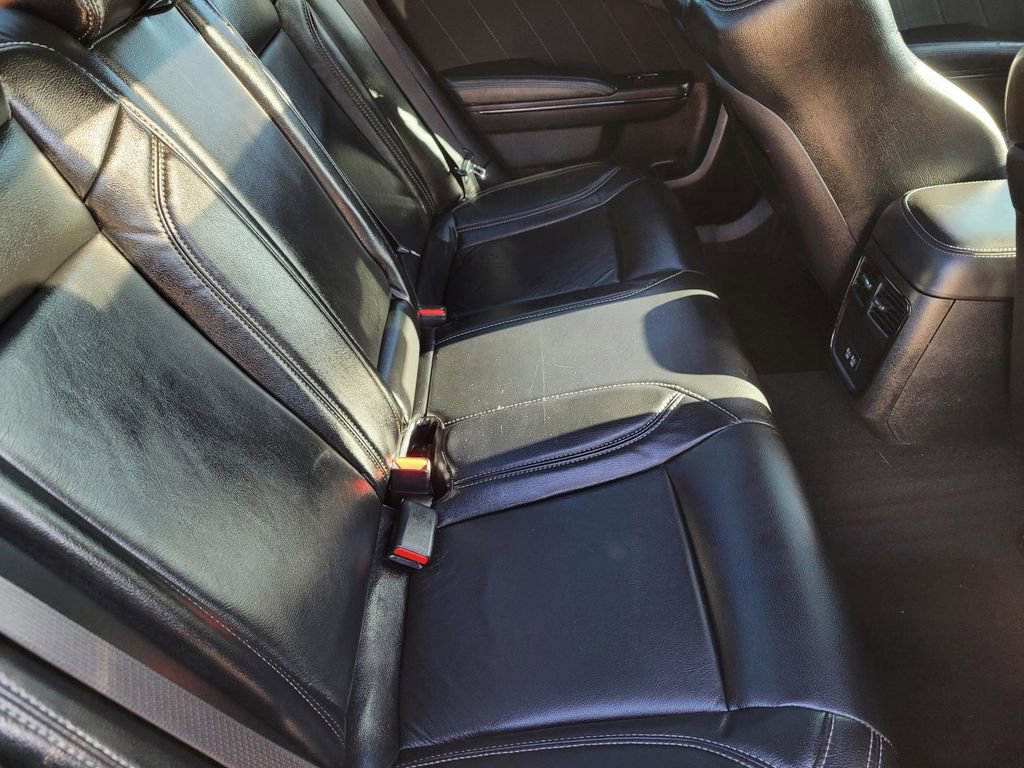 Used 2020 Dodge Charger GT w/ Blacktop Package image 12