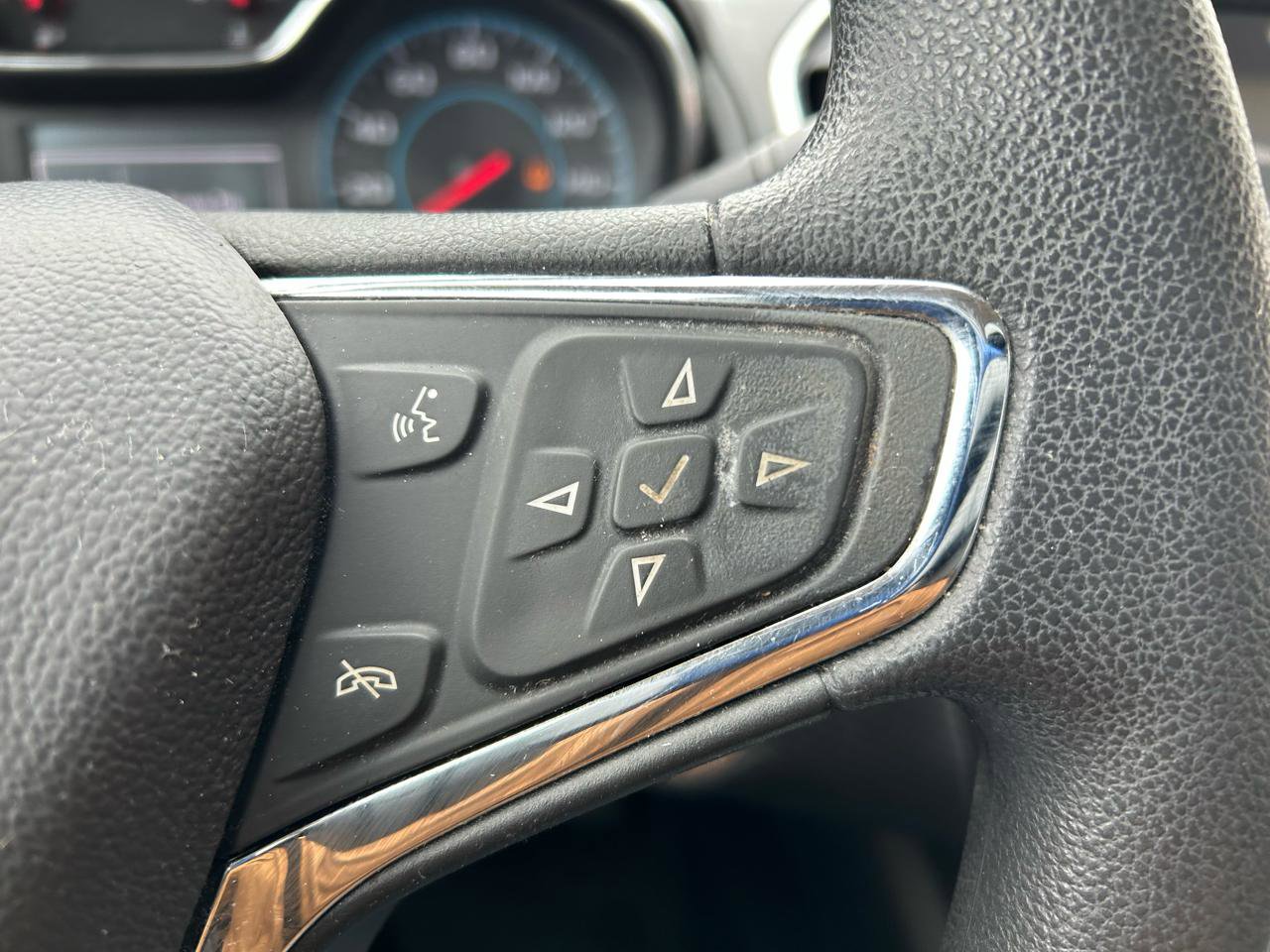 Used 2016 Chevrolet Cruze LT w/ Convenience Package image 19