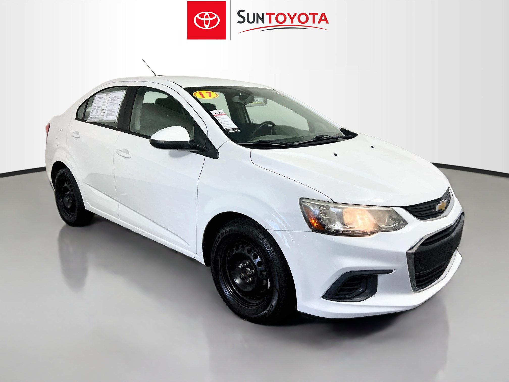 Used 2017 Chevrolet Sonic LS FWD image 1