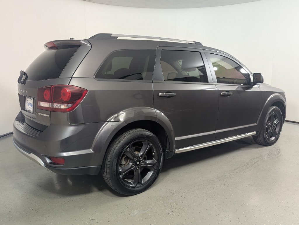 Used 2020 Dodge Journey Crossroad FWD image 6