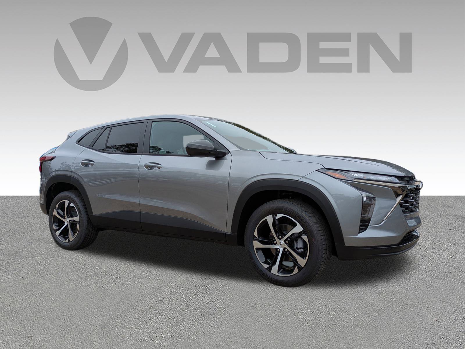 New 2026 Chevrolet Trax RS w/ Driver Confidence Package image 3