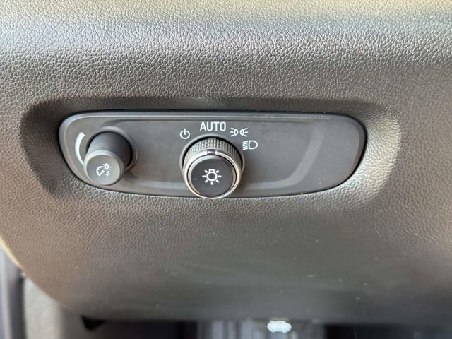 Used 2023 Chevrolet Traverse RS w/ LPO, Floor Liner Package image 20