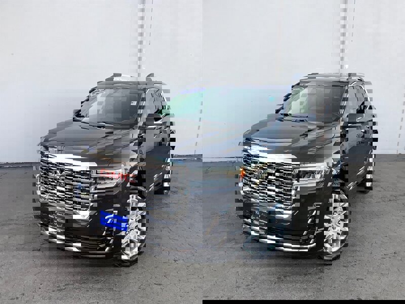Used 2020 GMC Acadia Denali image 1