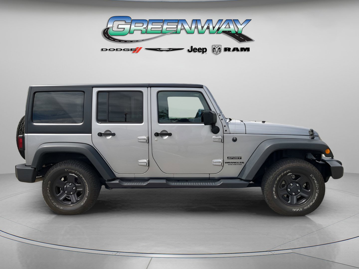 Used 2017 Jeep Wrangler Unlimited Sport w/ Connectivity Group AWD/4WD image 5