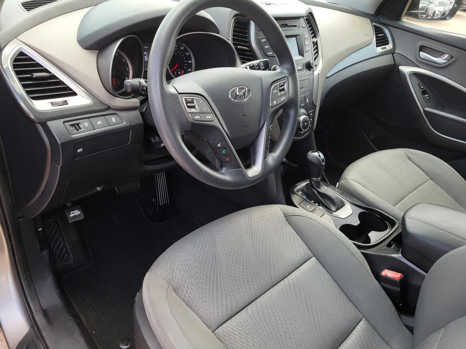 Used 2015 Hyundai Santa Fe Sport w/ Option Group 02 FWD image 20