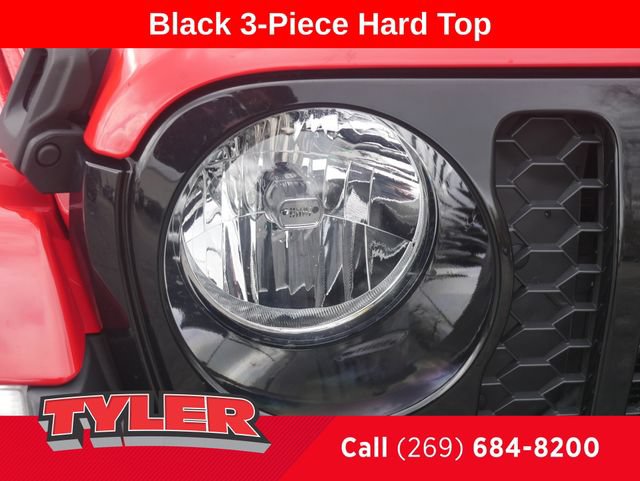 Certified 2022 Jeep Gladiator Sport AWD/4WD image 10