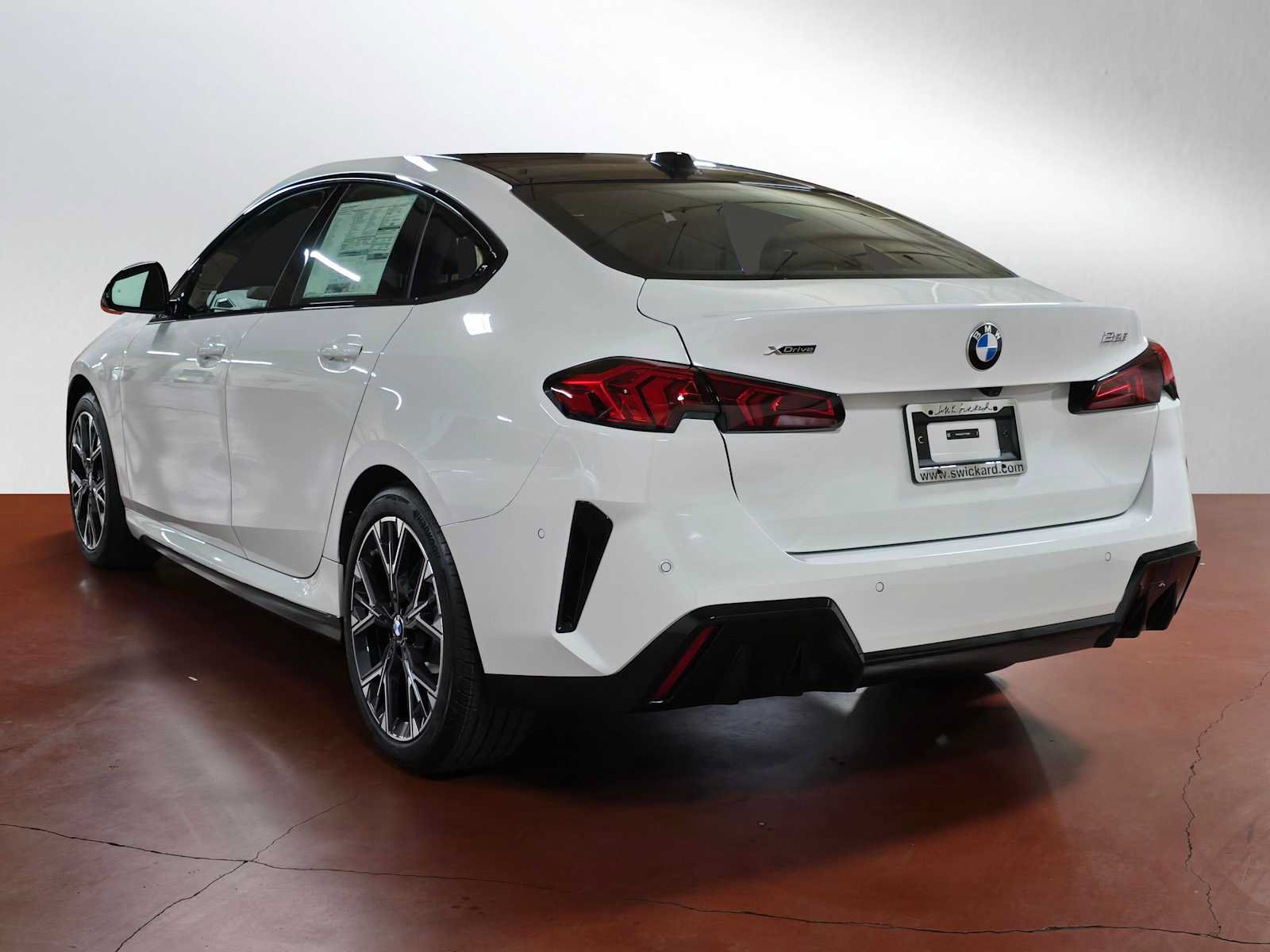Used 2026 BMW 228i xDrive w/ Technology Package AWD/4WD image 5