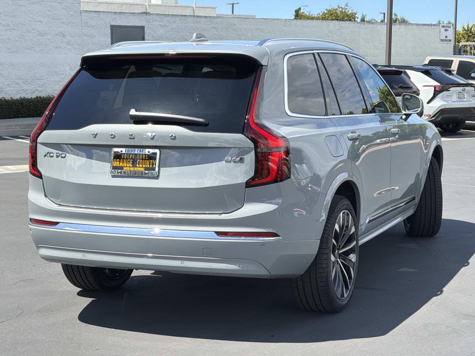 New 2026 Volvo XC90 B6 Ultra w/ Protection Package AWD/4WD image 6