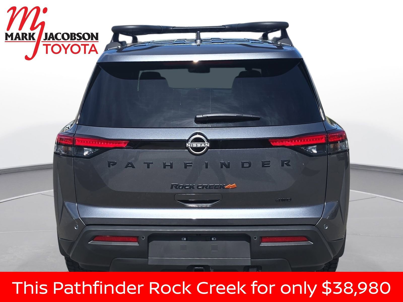 Used 2025 Nissan Pathfinder Rock Creek image 11