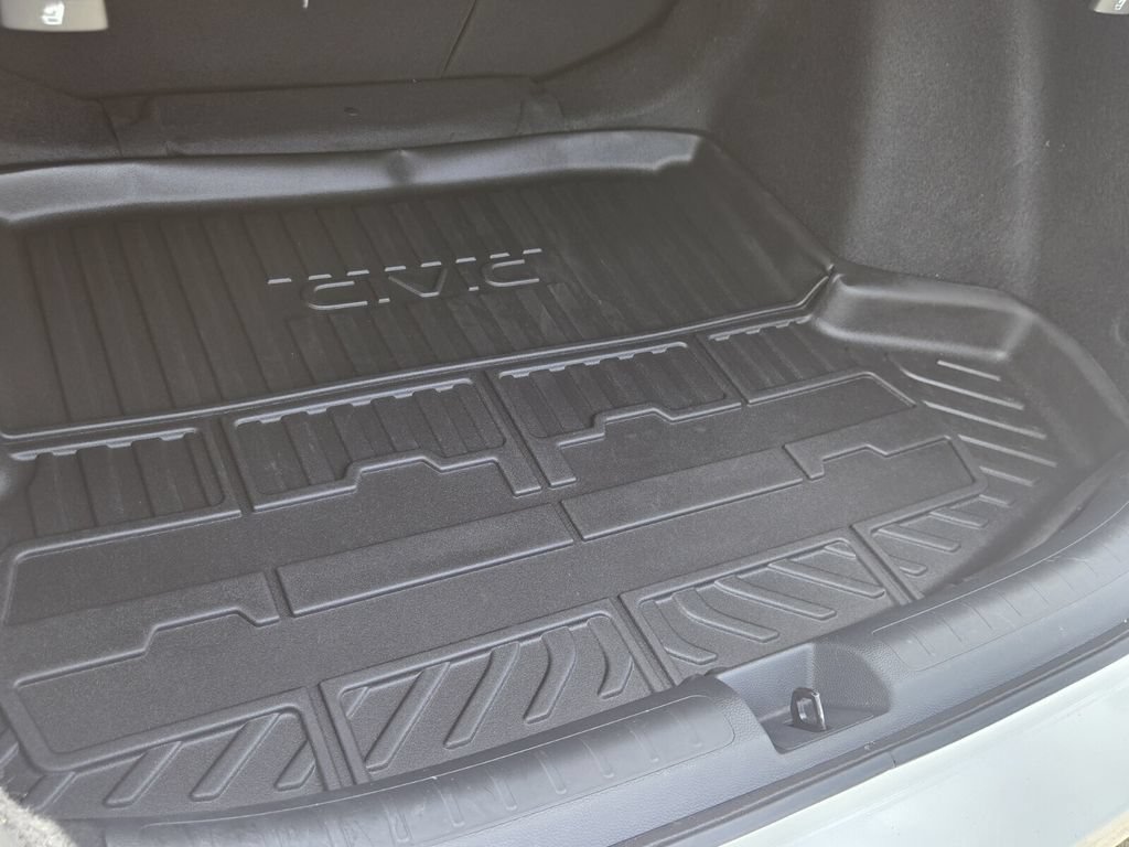 Certified 2025 Honda Civic Sport image 13