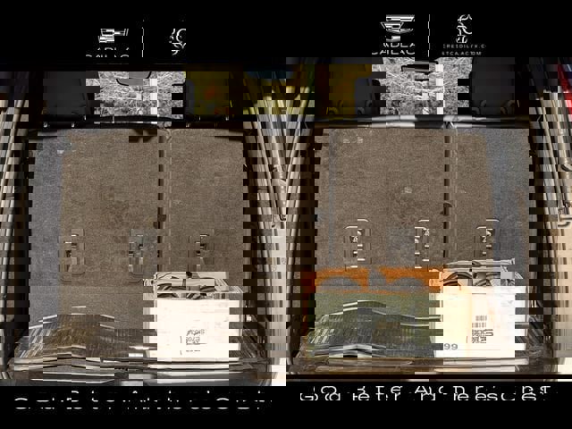 Certified 2021 Cadillac Escalade Premium Luxury image 29