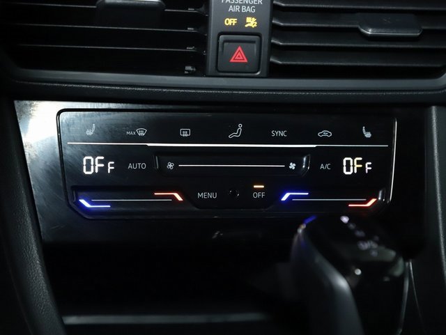 Used 2025 Volkswagen Jetta Sport image 25