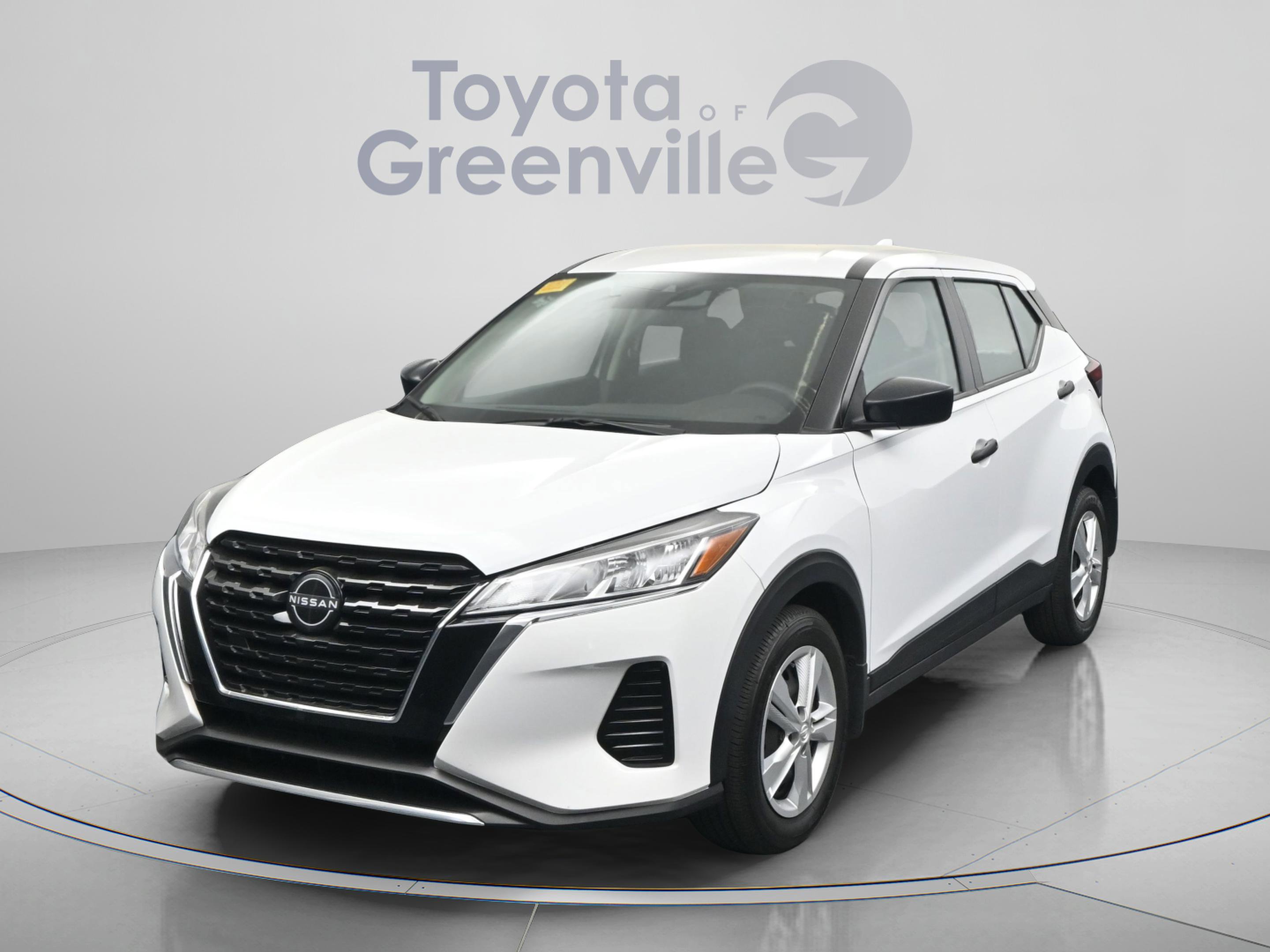 Used 2025 Nissan Kicks Play S image 25