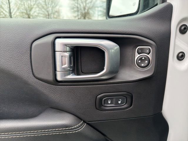 Used 2021 Jeep Wrangler Unlimited Sahara image 13
