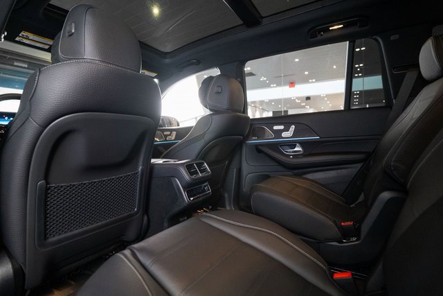 New 2026 Mercedes-Benz GLS 450 4MATIC image 31
