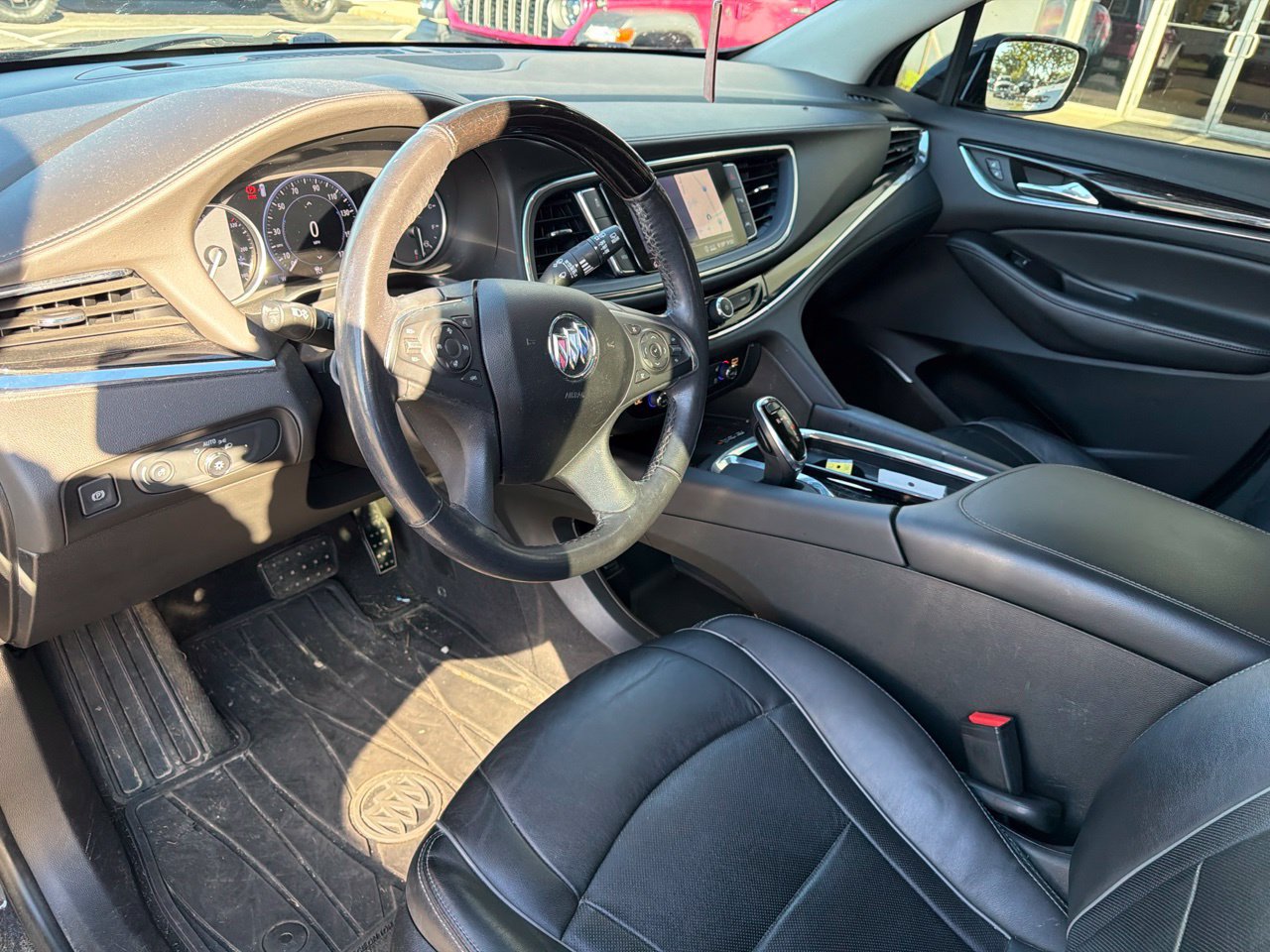Used 2020 Buick Enclave Avenir w/ Avenir Technology Package AWD/4WD image 13