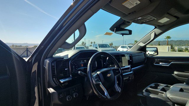 Used 2022 Chevrolet Silverado 1500 LT image 10