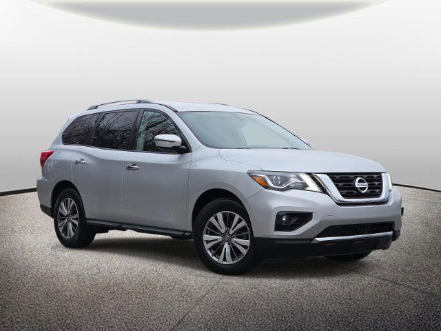 Certified 2019 Nissan Pathfinder SV image 1